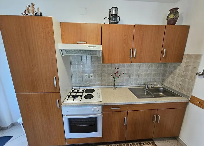 Signet Nv - For 2-3 Persons With Balcony Apartamento Novi Vinodolski