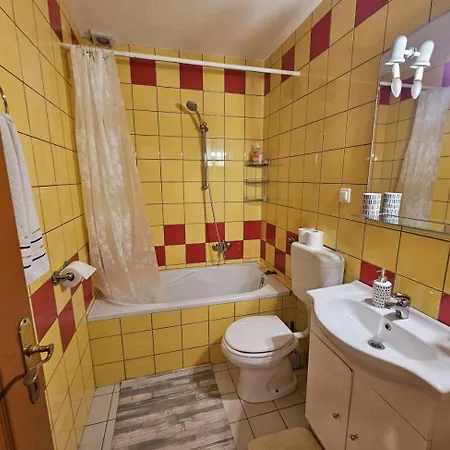 Signet Nv - For 2-3 Persons With Balcony Novi Vinodolski